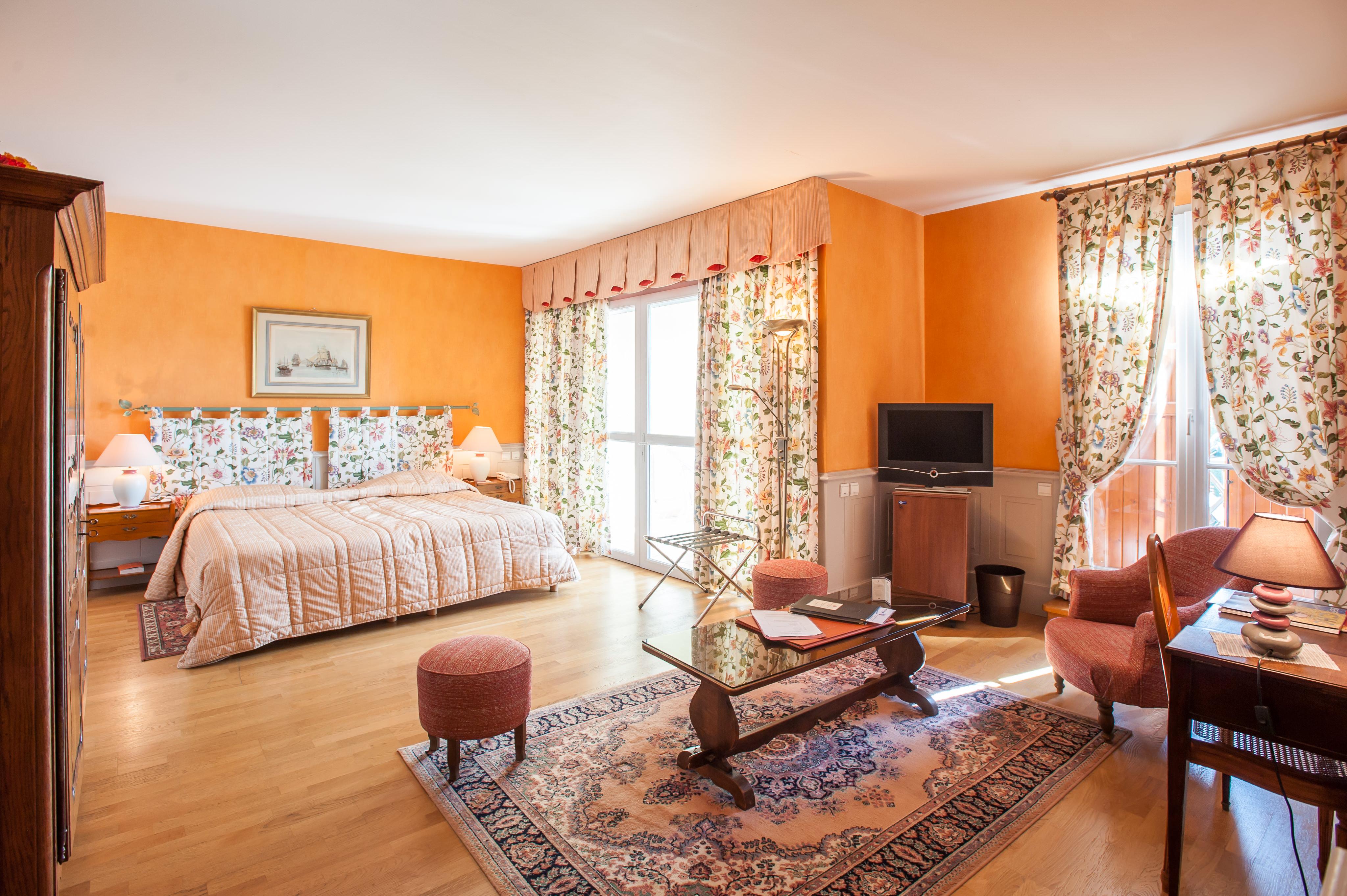 Hotel Beau Rivage Condrieu Esterno foto