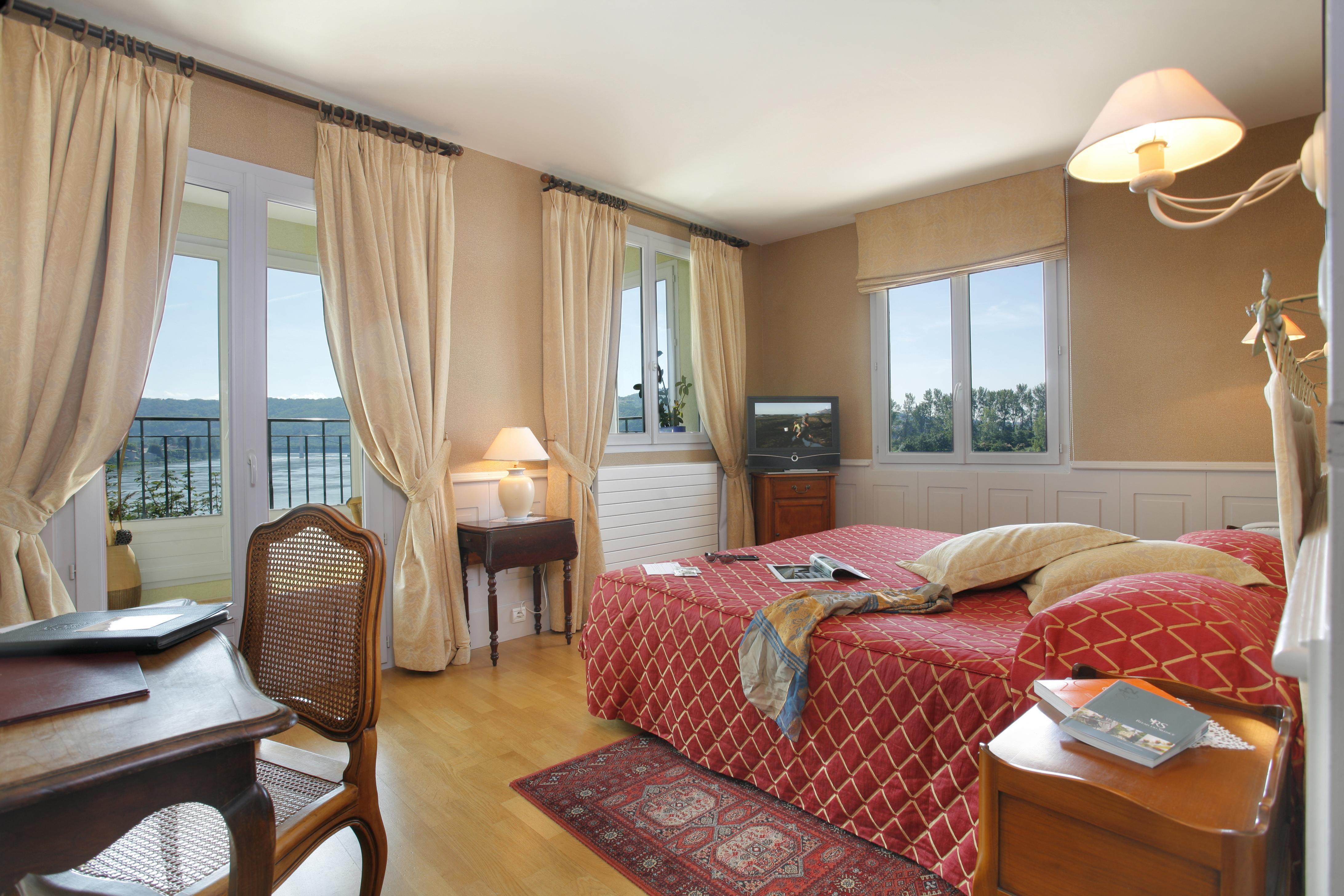Hotel Beau Rivage Condrieu Esterno foto