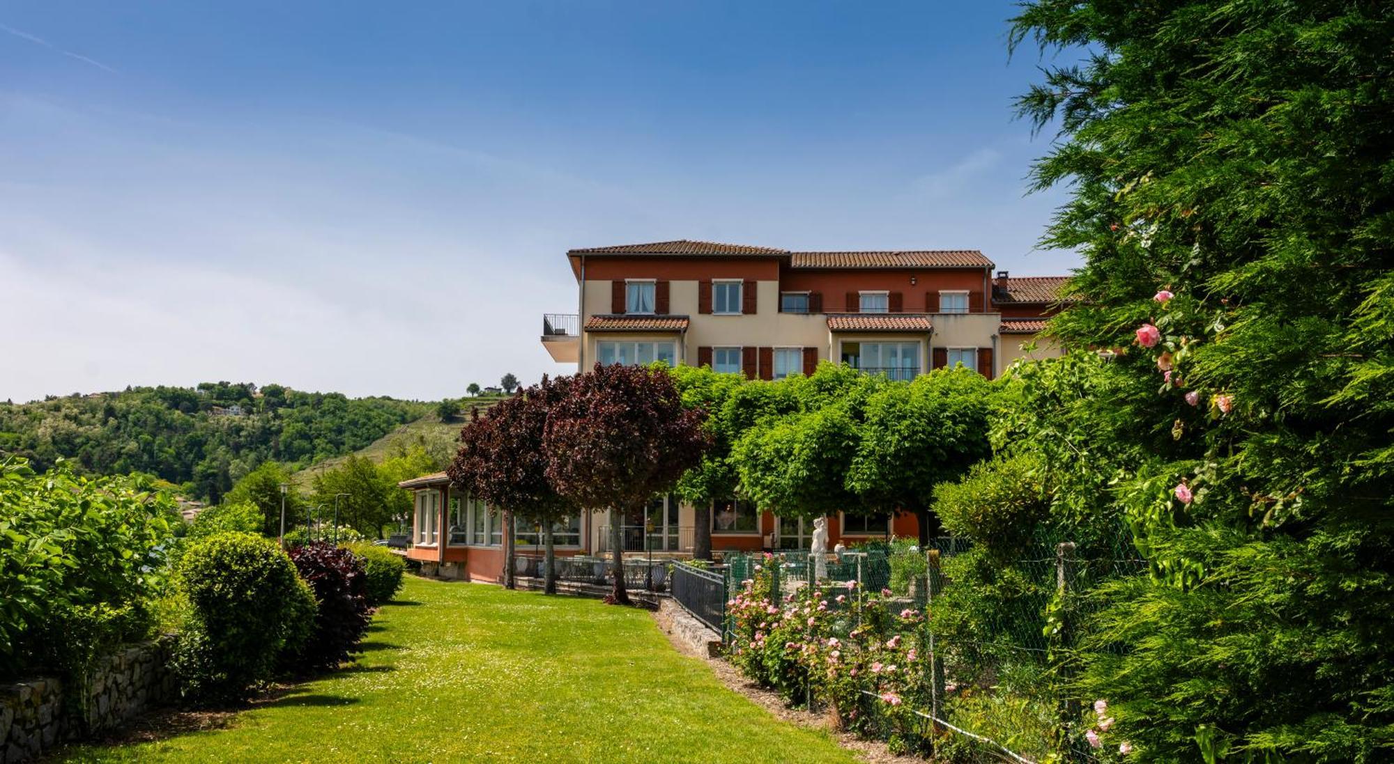 Hotel Beau Rivage Condrieu Esterno foto