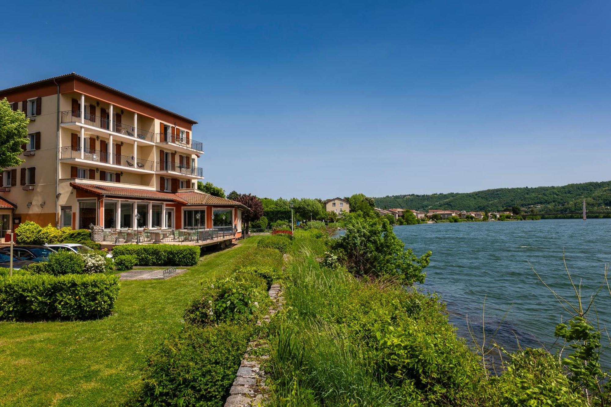 Hotel Beau Rivage Condrieu Esterno foto